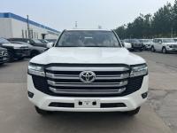 2024款 丰田酷路泽4000 4.0L GX-R 8气 18轮 丝绒