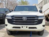 2024款 丰田酷路泽4000 4.0L GX-R 4气 17铁轮 三差 无绞盘