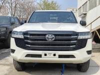 2024款 丰田酷路泽4000 4.0L GX-R 4气 17铁轮 三差 无绞盘