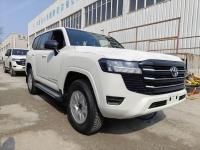 2024款 丰田酷路泽4000 4.0L GX-R 4气 17铁轮 三差 无绞盘