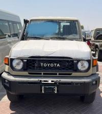 2024款 丰田酷路泽70系列 4.0L LC76 自动 汽油