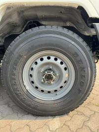 丰田酷路泽70系列