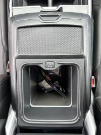 路虎揽胜行政3.0汽油