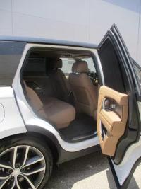 路虎揽胜行政3.0汽油