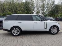 路虎揽胜行政3.0汽油