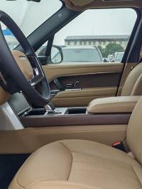 路虎揽胜行政3.0汽油