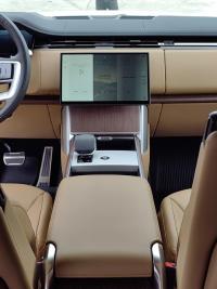 路虎揽胜行政3.0汽油