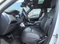 路虎揽胜行政3.0汽油