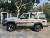 丰田酷路泽70系列