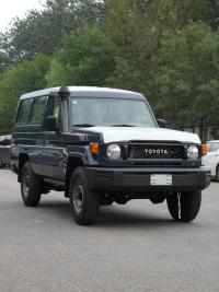 2024款 丰田酷路泽70系列 4.0L LC78 自动 汽油