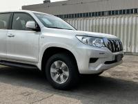 2023款 丰田霸道4000 4.0L TX-L 九气 外挂 17轮