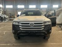 2024款 丰田酷路泽3500 3.5T GX-R 18轮 丝绒 4气 天窗 无蠕行