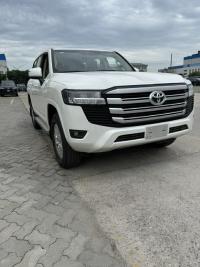 2024款 丰田酷路泽3500 3.5T GX-R 18轮 8气 天窗 无蠕行 无大灯清洗