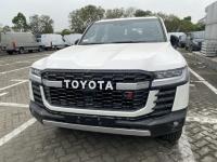 2024款 丰田酷路泽3500 3.5T GR-Sport 天窗 抬显 后娱 雷测