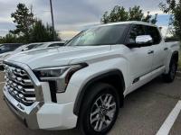 2024款 丰田坦途 3.5T 四门 1794版