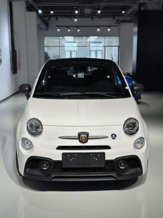 2022款 阿巴斯ABARTH 695 1.4T 自动 竞技版 秦经理 18222617717{同微信} 可零首付 定金