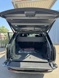 路虎揽胜行政3.0汽油