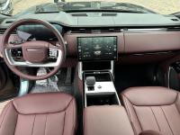 路虎揽胜行政3.0汽油