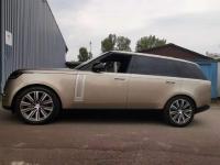 路虎揽胜行政3.0汽油