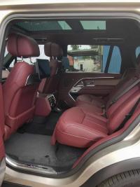 路虎揽胜行政3.0汽油