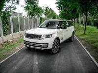 2024款路虎揽胜行政3.0T P460 混动 创世长轴