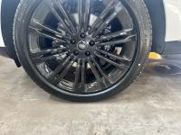 路虎揽胜行政3.0汽油