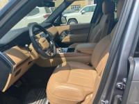 路虎揽胜行政3.0汽油