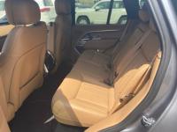 路虎揽胜行政3.0汽油