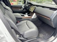 路虎揽胜行政3.0汽油