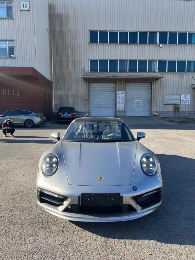 欧版2024款 保时捷911 Carrera GTS 3.0T