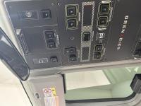 INEOS(英力士)Grenadier掷弹兵