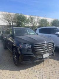 2024款奔驰GLS450 7座 AMG暗夜包