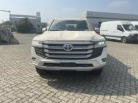 2024款 丰田酷路泽3500 3.5T VX 三差 MTS 丝绒