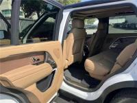 路虎揽胜行政3.0汽油