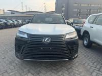 2024款 雷克萨斯 LX600 4座 VIP