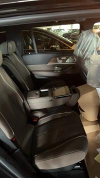 2025款 奔驰GLS450 7座 顶峰包 运动包 雷测包