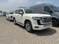 2024款 丰田酷路泽3500 3.5T VX 三差 MTS 前加热通风 雷测