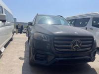 2024款 奔驰GLS450 6座 AMG暗夜包 顶峰包