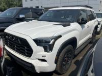 2024款 丰田红杉3.5T 混动 四驱 TRD Pro