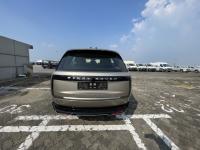 2024款 路虎揽胜行政3.0柴油 3.0T D300 柴油 HSE标轴