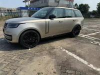 路虎揽胜行政3.0柴油