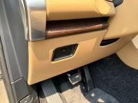 路虎揽胜行政3.0柴油