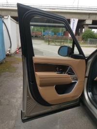 路虎揽胜行政3.0柴油