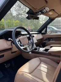 路虎揽胜行政3.0汽油