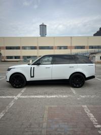 路虎揽胜行政3.0汽油