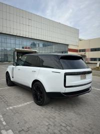 路虎揽胜行政3.0汽油