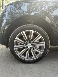 路虎揽胜行政3.0汽油