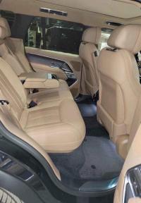 路虎揽胜行政3.0汽油