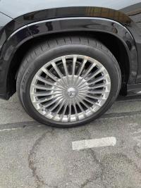 奔驰迈巴赫GLS600