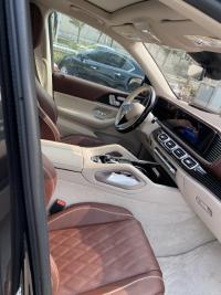 奔驰迈巴赫GLS600